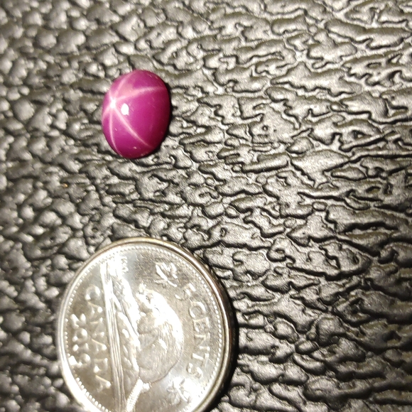 Red Star Sapphire Cabochon #63 - Picture 4 of 4